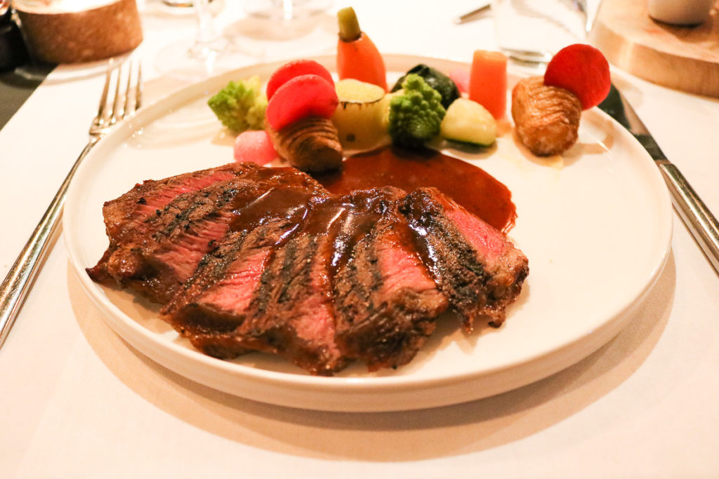 Verborgen op de Cauberg: Restaurant Pure 11 Restaurant-pure-hoofdgerecht-runder
