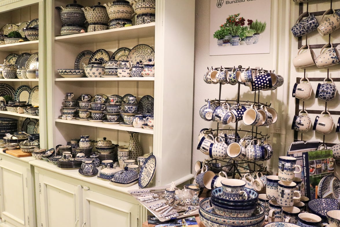 mckaela's-servies